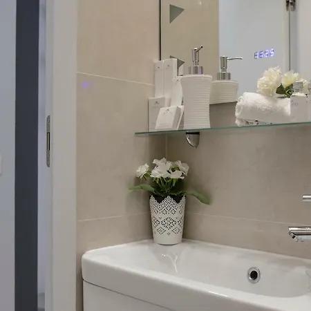 Wlr - Hoza I Apartamento Varsóvia